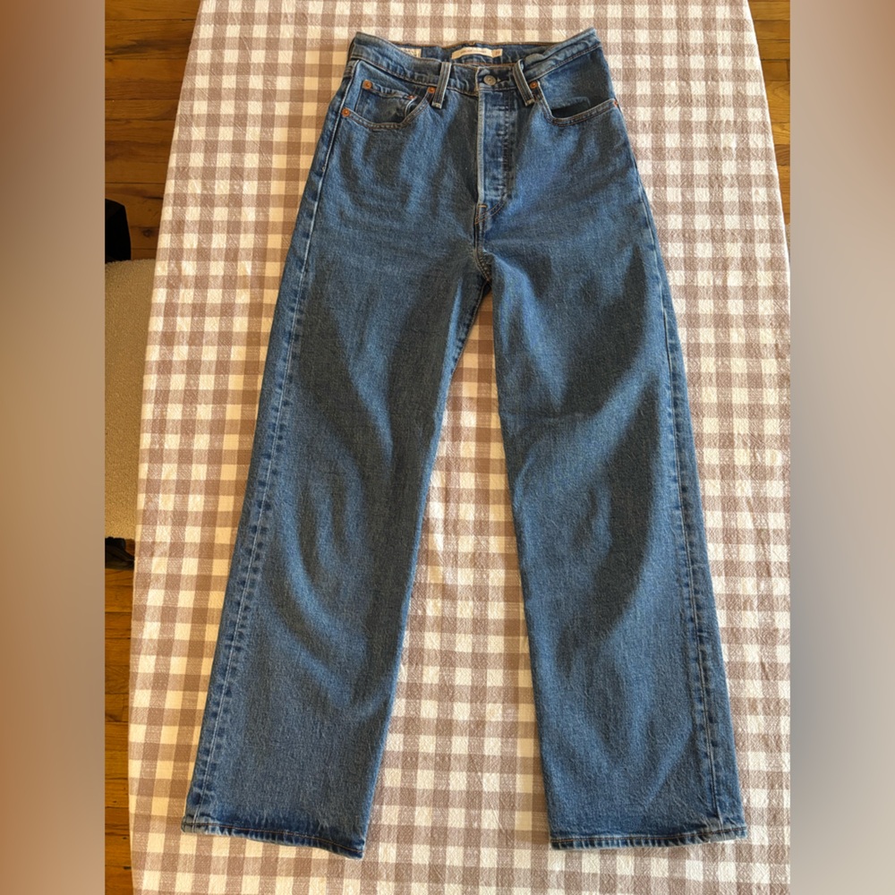 Levi’s Ribcage Blue Jeans